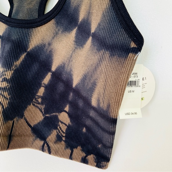 Aerie Offline Recharge Tie Dye Sports Bra Black Olive Green - Picture 9 of 13